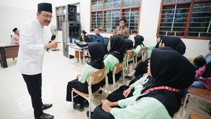 Mensos Kagumi Perubahan Siswa Sekolah Rakyat Terintegrasi 8 Jombang