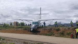Pesawat Smart Air Tergelincir di Bandara Tiom Lanny Jaya