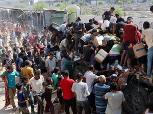 Warga Gaza Berbondong-bondong Pulang ke Rumah Usai Gencatan Senjata Warga Gaza Berbondong-bondong Pulang ke Rumah Usai Gencatan Senjata