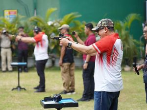 Bamsoet Sabet Juara II Kelas Eksekutif Lomba Menembak Jaksa Agung Cup 2025 Bamsoet Sabet Juara II Kelas Eksekutif Lomba Menembak Jaksa Agung Cup 2025