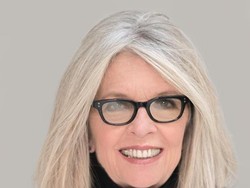 Diane Keaton Berjuang Melawan Kanker Kulit dan Bulimia Sepanjang Hidupnya