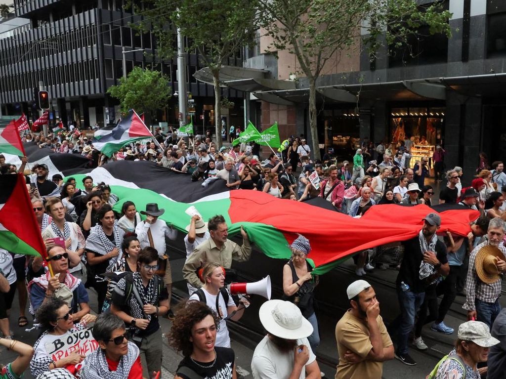 Puluhan Ribu Warga Australia Turun ke Jalan, Dukung Palestina di Tengah Gencatan Senjata Puluhan Ribu Warga Australia Turun ke Jalan, Dukung Palestina di Tengah Gencatan Senjata