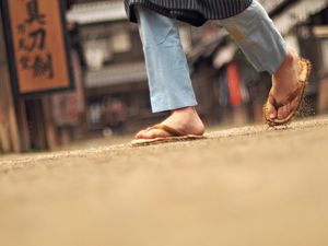 Nggak Harus 10 Ribu Langkah! Begini Cara Jalan Kaki untuk Cegah Penyakit Jantung