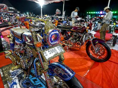 Ribuan Motor Klasik Serbu Nganjuk, CB Bekicot Gelar Kontes Modifikasi