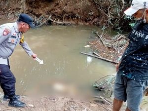 Dilaporkan Hilang 2 Minggu, Bahtiar Ditemukan Tewas di Tepian Sungai Muba Dilaporkan Hilang 2 Minggu, Bahtiar Ditemukan Tewas di Tepian Sungai Muba