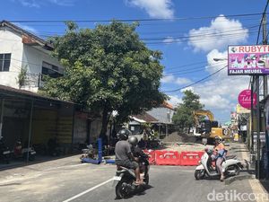 Perhatian! Ada Proyek Pipa Air Korsel, Jalan Gunung Batukaru Denpasar Ditutup
