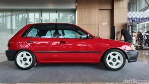 Tampang Klimis Toyota Starlet Belgia Milik Raffi Ahmad