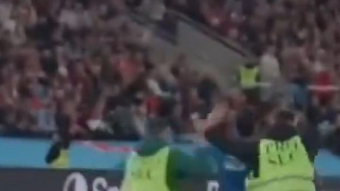 Video: Aktivis Pro Palestina Terobos Lapangan saat Laga Norwegia Vs Israel