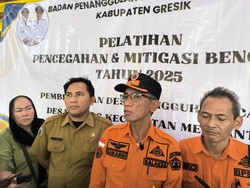BPBD Gresik Latih Warga Domas Lebih Tanggap Bencana BPBD Gresik Latih Warga Domas Lebih Tanggap Bencana