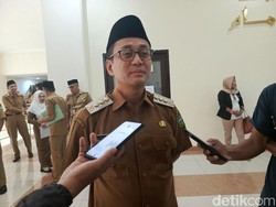 Bupati Cecep Mau Pinjam Uang untuk Perbaiki Jalan Rusak di Tasik
