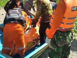 Satu Wisatawan Hanyut di Pantai Modangan Ditemukan Tewas Satu Wisatawan Hanyut di Pantai Modangan Ditemukan Tewas