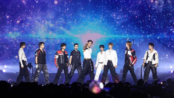 Foto-foto SEVENTEEN di Konser Pembuka Tur AS NEW_