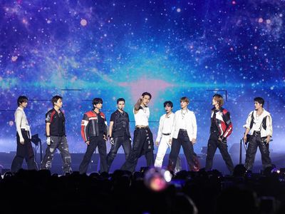 Foto-foto SEVENTEEN di Konser Pembuka Tur AS NEW_
