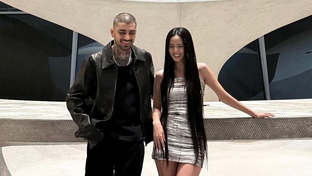 Jisoo BLACKPINK Memuji, Zayn Malik Kirim Bunga Beri Ucapan Selamat Jisoo BLACKPINK Memuji, Zayn Malik Kirim Bunga Beri Ucapan Selamat