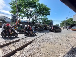 Kesiapan KBB dan Cimahi yang Bakal Dilintasi KRL Bandung Raya