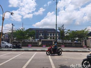 Ungkap Temuan Mayat Pria Bertato Berlian di Demak, Polisi Periksa 6 Orang Ungkap Temuan Mayat Pria Bertato Berlian di Demak, Polisi Periksa 6 Orang