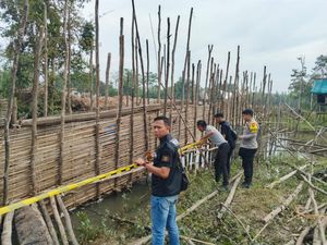 Mayat Pria Tanpa Identitas Ditemukan Tersangkut di Corong Perangkap Ikan di Muba Mayat Pria Tanpa Identitas Ditemukan Tersangkut di Corong Perangkap Ikan di Muba