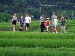 Pariwisata Naik Kelas Harus Perhatikan Prinsip Berkelanjutan