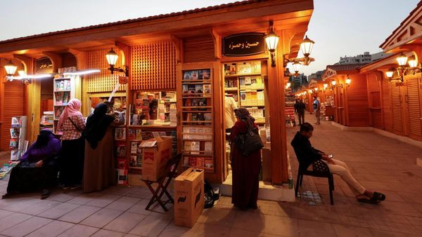 Potret Pasar Buku Legendaris yang Hidup Kembali