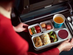 Sajikan Menu Taraf Michelin, Kelas Ekonomi Maskapai Ini Jadi yang Terbaik Sajikan Menu Taraf Michelin, Kelas Ekonomi Maskapai Ini Jadi yang Terbaik