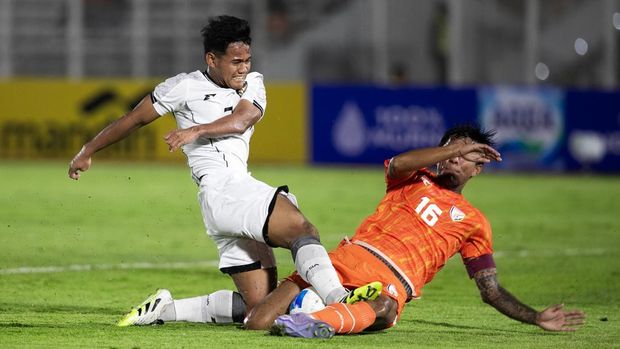 Timnas Indonesia U-23 Toni Firmansyah vs India. CNNINdonesia/Adi Maulana Ibrahim