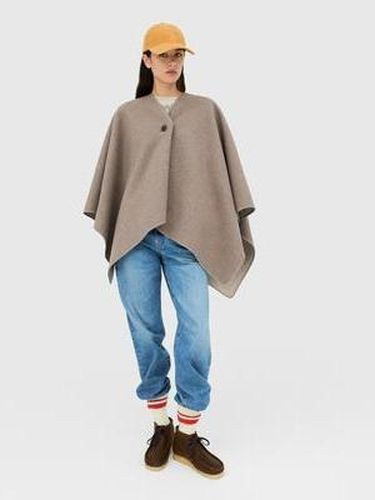 UNIQLO akan merilis koleksi UNIQLO JW Anderson Fall/Winter 2025 pada Oktober 2025 ini yang terinspirasi dari warisan gaya Inggris.