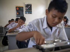 Hasil Survei KPAI soal Alasan Anak Enggan Habiskan Menu MBG