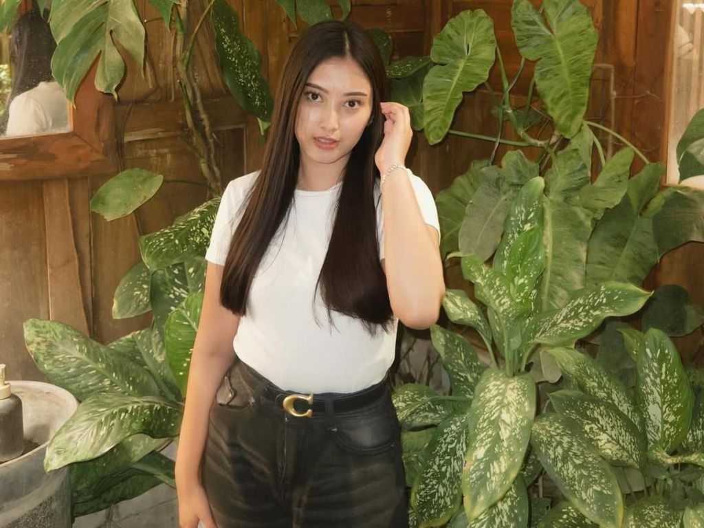 Cantika Davinca Ketemu Keluarga Korban Kecelakaan: Tak Ada Tuntutan Cantika Davinca Ketemu Keluarga Korban Kecelakaan: Tak Ada Tuntutan