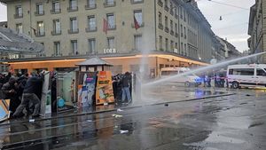 Demo Pro-Palestina di Swiss Berujung Bentrokan