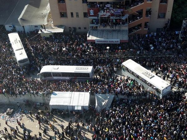 Gaza Bergemuruh Sambut Pulangnya 2.000 Tahanan Palestina