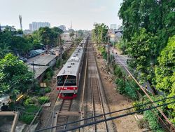 Ada Warga Tertemper di Tebet, Perjalanan KRL Bogor-Jakarta Kota Terganggu