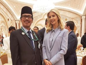 KTT Sharm el-Sheikh dan Lahirnya Diplomasi Baru Indonesia KTT Sharm el-Sheikh dan Lahirnya Diplomasi Baru Indonesia