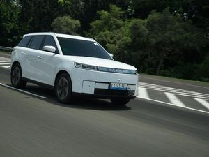 Satu Platform dengan Omoda E5 EV, Apa yang Bikin Jaecoo J5 EV Beda? Satu Platform dengan Omoda E5 EV, Apa yang Bikin Jaecoo J5 EV Beda?