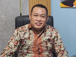 Disorot Punya Rubicon Usai Pakai Pelat Palsu, AKP Ramli: Rezeki Urusan Allah Disorot Punya Rubicon Usai Pakai Pelat Palsu, AKP Ramli: Rezeki Urusan Allah