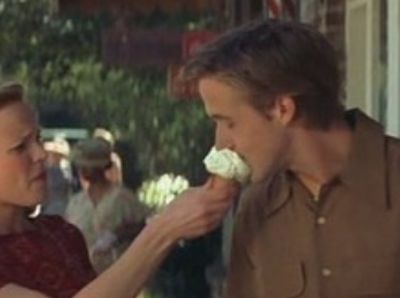 Akun Instagram Ini Koleksi Foto Makanan Ikonik dari Film Lawas