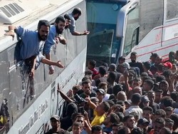 Ribuan Tahanan Dibebaskan, Warga Palestina Bersorak-sorai