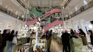 Foto: Belanja ala Parisian di Le Bon Marche, Department Store Tertua di Dunia