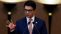 Madagaskar Cabut Kewarganegaraan Presiden Rajoelina Usai Dimakzulkan Madagaskar Cabut Kewarganegaraan Presiden Rajoelina Usai Dimakzulkan