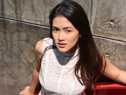 Prinsa Mandagie Balik Lagi ke Studio Lewat Lagu Baru Kembali Ke Aku