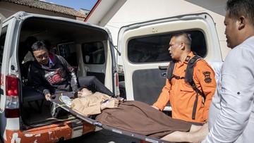 105 Siswa-8 Guru Keracunan MBG, Operasional SPPG di Rembang Disetop Sementara
