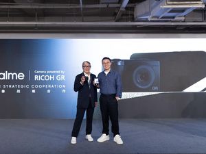Alasan Realme Gandeng Teknologi Kamera Ricoh di GT 8 Pro Alasan Realme Gandeng Teknologi Kamera Ricoh di GT 8 Pro