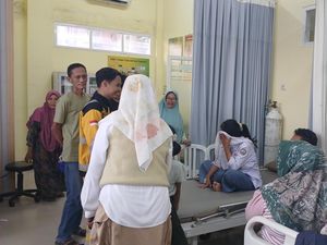 8 Siswa SMKN Tambakboyo Tuban Dilarikan ke Puskesmas gegara MBG