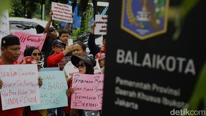 Tolak Penggusuran, Pedagang Pasar Barito Demo di Balai Kota Jakarta