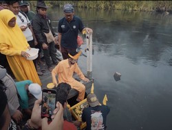 Nyanggar dan Babarasih Banua: Akulturasi Tradisi Dayak-Islam di Kumai Nyanggar dan Babarasih Banua: Akulturasi Tradisi Dayak-Islam di Kumai