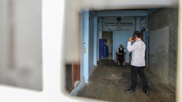 Dapur MBG Cisarua Ditutup Sementara Usai Siswa Keracunan Massal