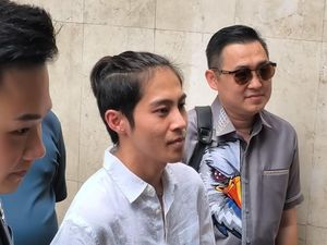 Kata DJ Panda Jalani Pemeriksaan Perdana di Kasus dengan Erika Carlina Kata DJ Panda Jalani Pemeriksaan Perdana di Kasus dengan Erika Carlina