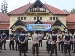 Kapolresta Serang Kota Kumpulkan Pak Bhabin, Ingatkan Jaga Kamtibmas Kapolresta Serang Kota Kumpulkan Pak Bhabin, Ingatkan Jaga Kamtibmas