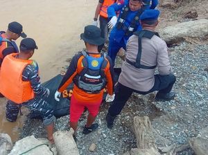 Mayat Mr X Ditemukan Mengambang di Sungai Batanghari Jambi Mayat Mr X Ditemukan Mengambang di Sungai Batanghari Jambi