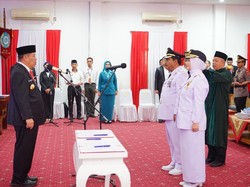 Saparudin-Dessy Ayutrisna Dilantik Jadi Wali Kota dan Wawako Pangkalpinang