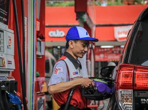 Pertamina Mulai Uji Coba SPBU Tenaga Surya dan BBM Campur Etanol Pertamina Mulai Uji Coba SPBU Tenaga Surya dan BBM Campur Etanol